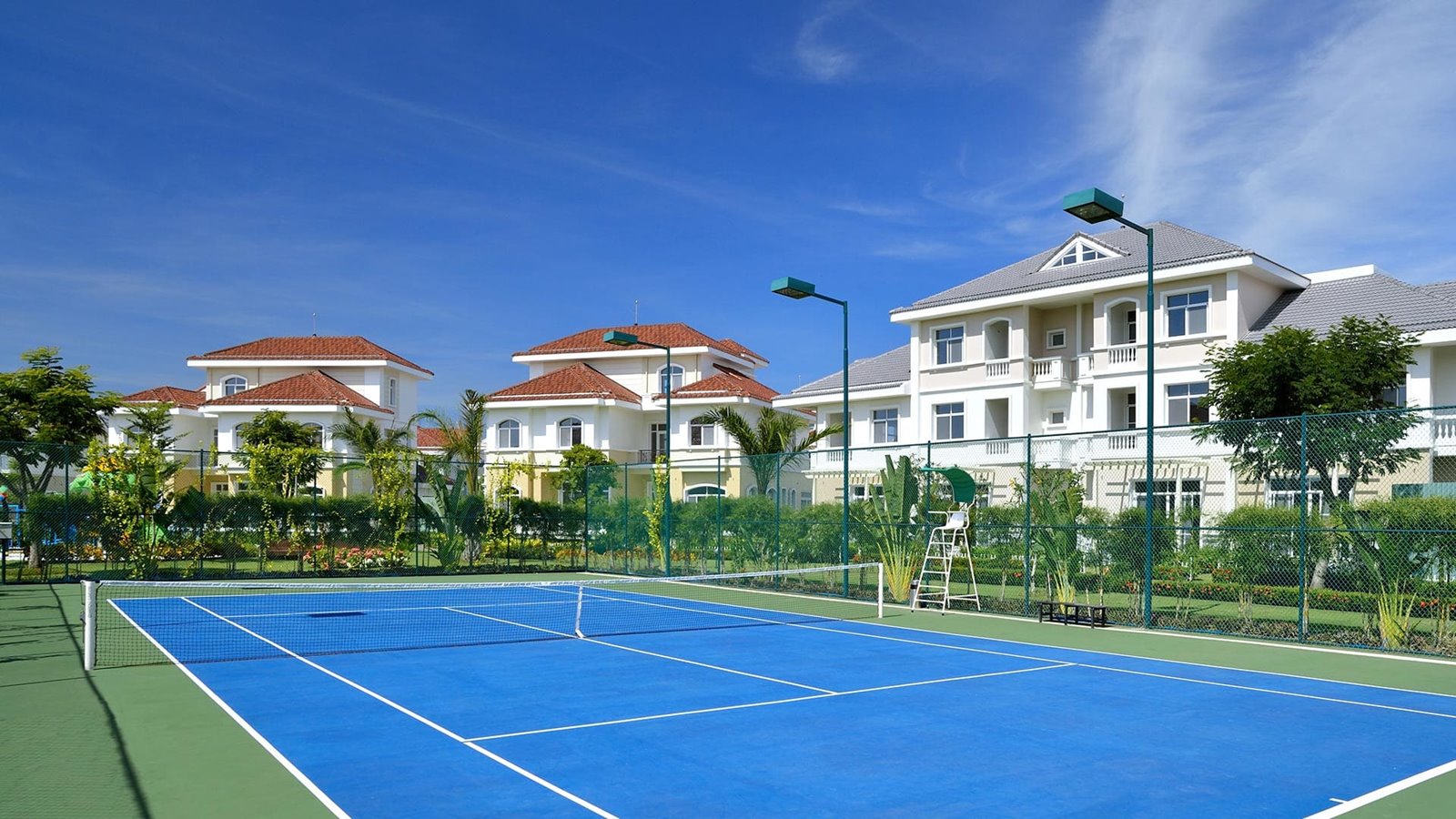 Villa-for-rent-in-Phu-My-Hung-2-1.jpg