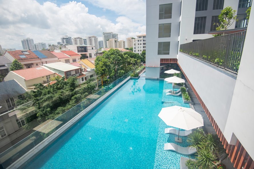 Urban-hill-pool.jpg Urban-hill-pool.jpg
